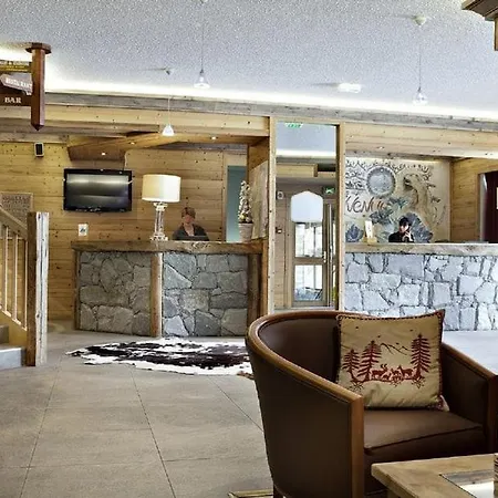 Hotel Alpen Roc 3*