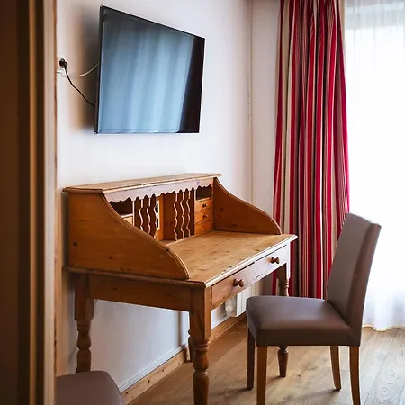 Alpen Roc Hotel