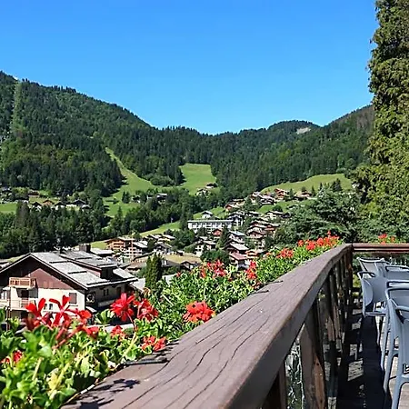 Alpen Roc فندق